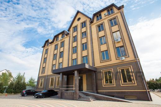 New apartment in an elite new building, Kharkiv - apartment by the day