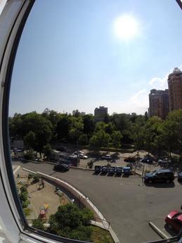 2 bedroom apartment on Genuezska Str., Odessa - apartment by the day