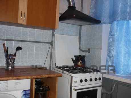 8 minutes walk to the city center, Vologda - apartment by the day