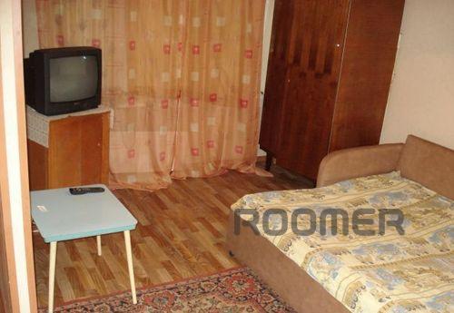 Rent one-room apartment in the center. In the courtyard of a