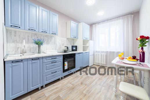 Bright and modern apartment in the cente, Перм - квартира подобово