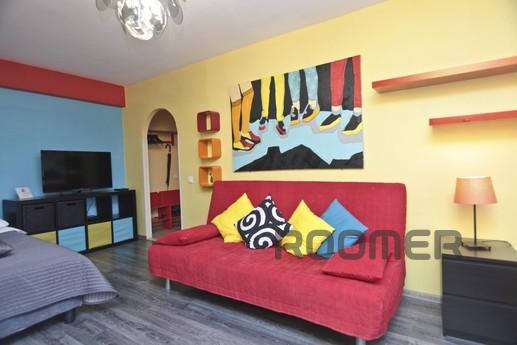 Яркая 3-комнатная  на Белорусской (027), Москва - квартира посуточно