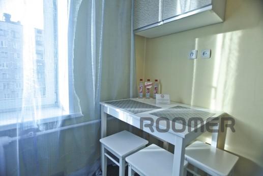 Яркая 3-комнатная  на Белорусской (027), Москва - квартира посуточно