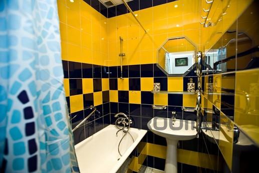 2 bedroom apartment in the Kiev (065), Moscow - apartment by the day