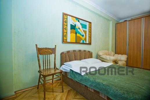3-комнатная на Смоленской (120), Москва - квартира посуточно