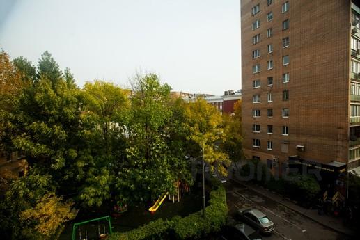 Comfortable 3-bedroom apartment, Москва - квартира подобово
