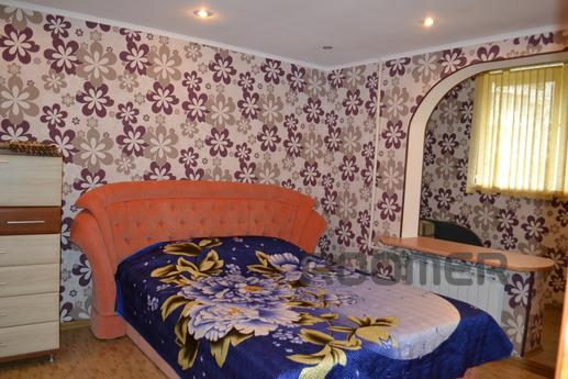 Its 2-bedroom for rent Sevastopol, Sevastopol - apartment by the day
