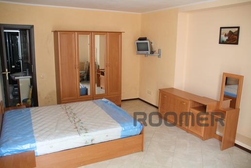 Rooms at the entrance to the beach - fro, Sevastopol - apartment by the day