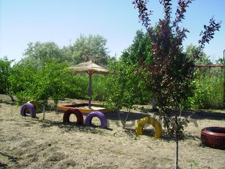 'Quiet patio' Rest on the Berd, Berdiansk - apartment by the day