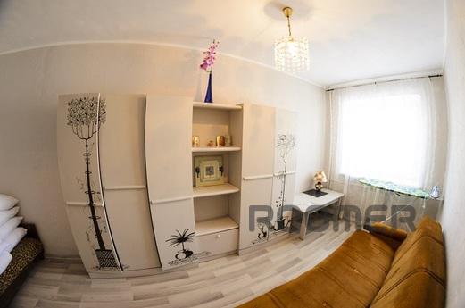 Дизайнерська 2-кімнатна квартира-студія, Новокузнецьк - квартира подобово