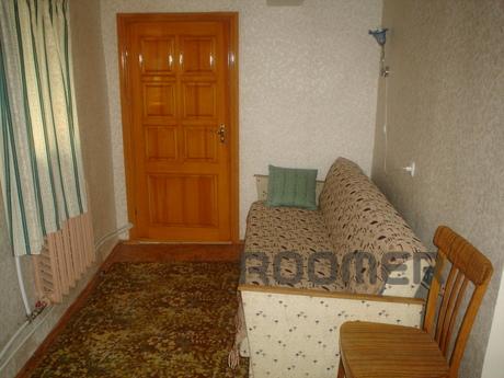 Offers a comfortable house in Balaclava. 2 living rooms, kit