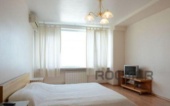 Работаем 24 часа! Сдаю посуточно / на сутки и по часам 2-ком