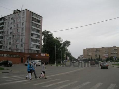 2 BR. apartment in the center without th, Orekhovo-Zuevo - apartment by the day