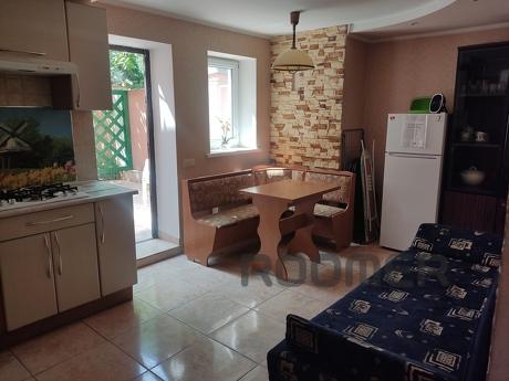 Rent 2-storey domik.Na 2nd floor c / a with a shower room an