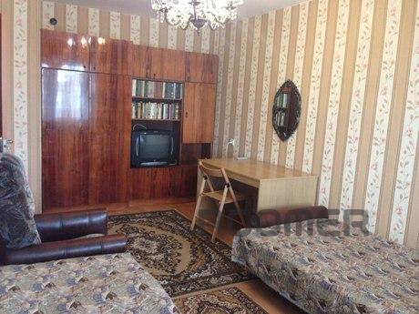 Its cozy 1 bedroom apartment, Yevpatoriya - apartment by the day