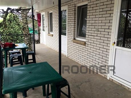 Guest House on Korabelnaya st. 23, Berdiansk - apartment by the day