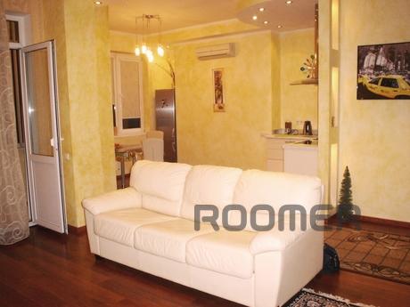 Wonderful apartment in the very center of Odessa: excellent 