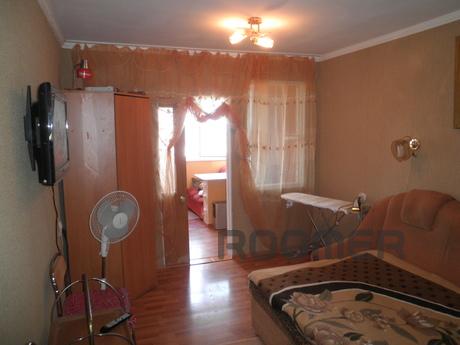 Rent a nice apartment in Alushta on the street. October. 1 r