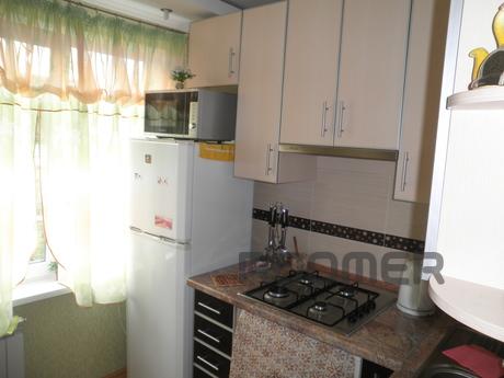 packed super-duper sale, Alushta - apartment by the day