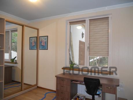 House in Livadia, Yalta - apartment by the day