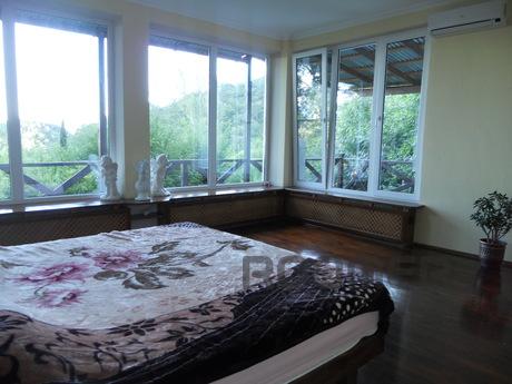 House in Livadia, Yalta - apartment by the day