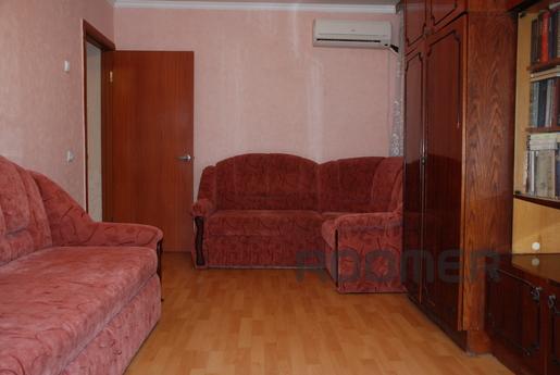 2-комнатная квартира в центре города, Киев - квартира посуточно