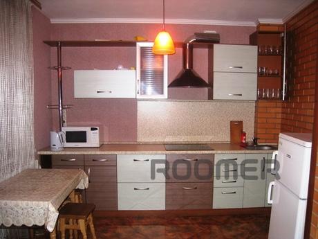 3 кімнатна квартира в аренду, Харків - квартира подобово