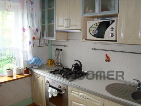 Rent your two-bedroom apartments, Chernomorsk (Illichivsk) - apartment by the day