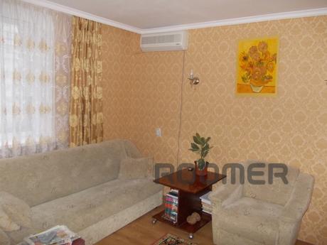 Rent for the summer 2 k.kv apartment in , Yevpatoriya - apartment by the day