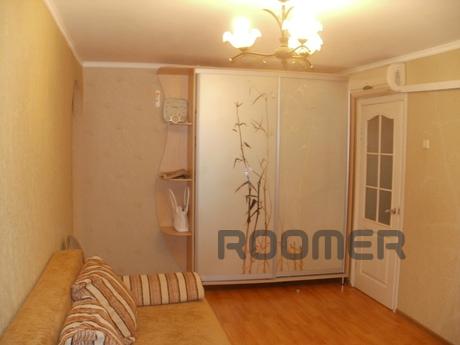 I rent two-bedroom apartment in Sudak, Sudak - apartment by the day