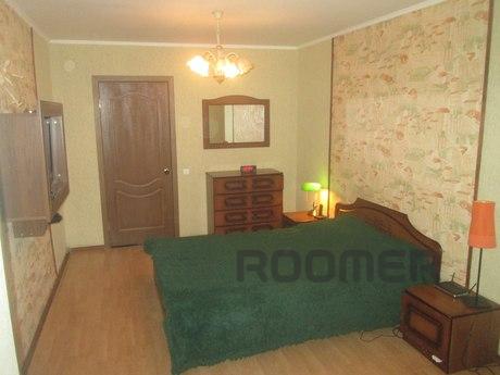 Rent well furnished 3-bedroom apartment for hours, days, wee