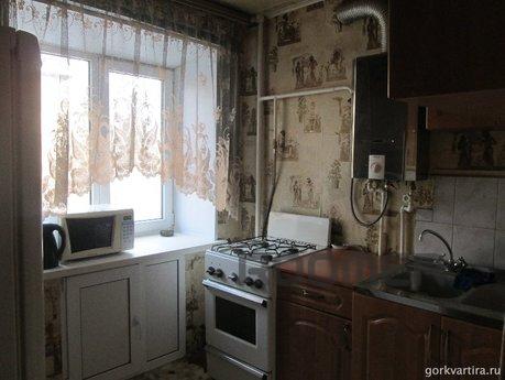 inexpensive dvushka, Orenburg - apartment by the day