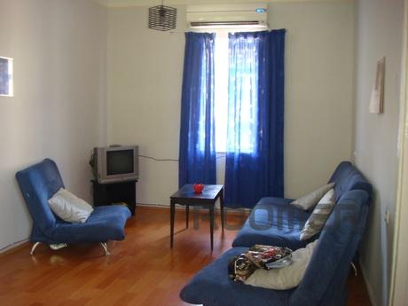 A 2 room, fully furnished, isolated, renewed apartment with 