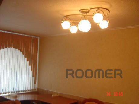 Сдаются отличная 1-комнатная квартира, Комсомольск-на-Амуре - квартира посуточно