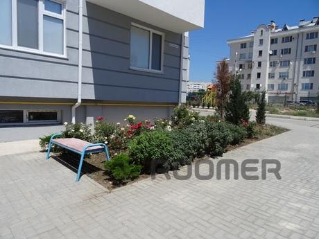 rent a new apartment by the sea, Sevastopol - apartment by the day