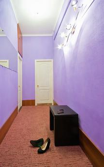 Apartment for rent in the city center, Odessa - apartment by the day