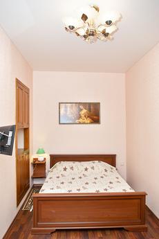 Rent by the day 2-room apartment Center, Odessa - apartment by the day
