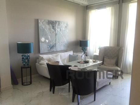 2-комнатная квартира на Ленина 46, Севастополь - квартира посуточно