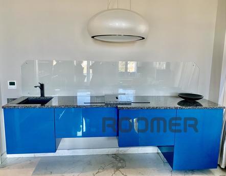 2-комнатная квартира на Ленина 46, Севастополь - квартира посуточно