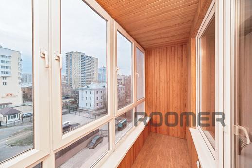 Comfortable and spacious apartment - stu, Yekaterinburg - apartment by the day