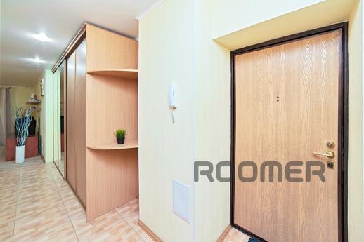 Уютная и просторная квартира – студия, Екатеринбург - квартира посуточно