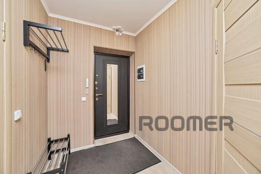 Comfortable and spacious apartment in th, Yekaterinburg - apartment by the day