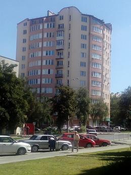 Квартира в центрі  Івано-Франківська, Ивано-Франковск - квартира посуточно