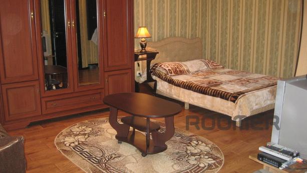 Cozy 1 bedroom studio with kvatriry evroremontom.Goryachaya 