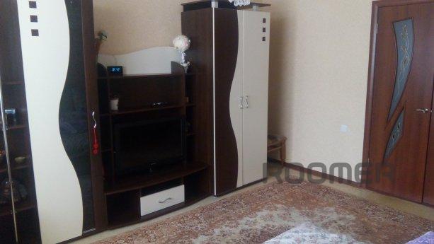 Rent 2-bedroom apartment in the center, Saky - apartment by the day