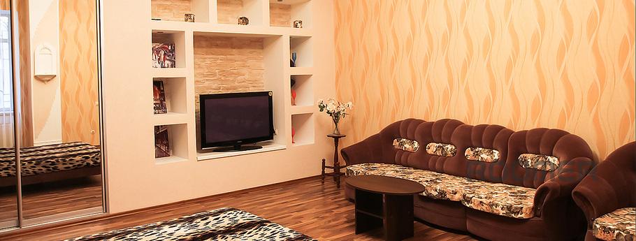 We help you rent an apartment in Odessa!, Odessa - apartment by the day