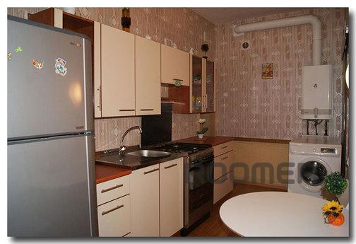 Apartment for rent with parking, Saint Petersburg - apartment by the day