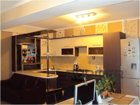 Стильна 2-х ком квартира подобово, Москва - квартира подобово