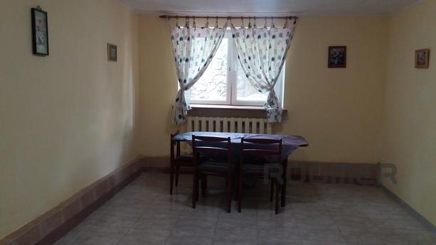 Rent from the mistress of the room by th, Odessa - apartment by the day