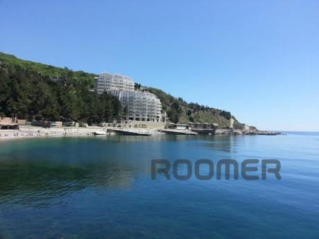 Detached house in Kastropol!, Yalta - apartment by the day